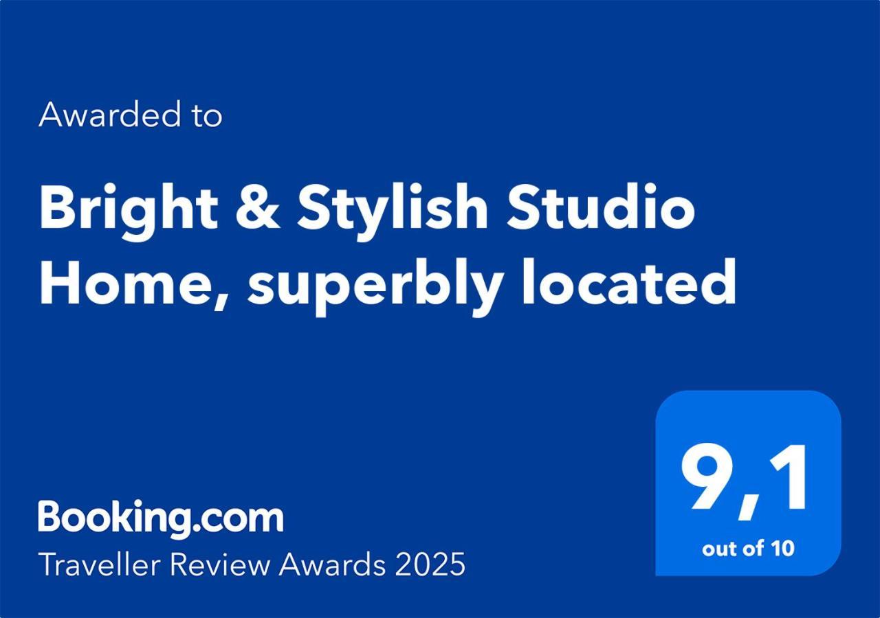 Bright & Stylish Studio Home, Superbly Located 塞拉耶佛 外观 照片