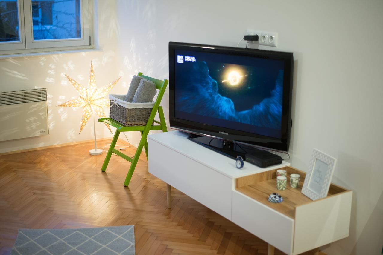 Bright & Stylish Studio Home, Superbly Located 塞拉耶佛 外观 照片