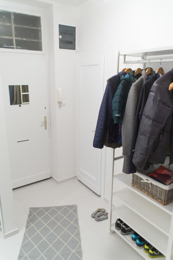 Bright & Stylish Studio Home, Superbly Located 塞拉耶佛 外观 照片